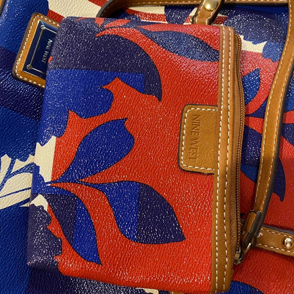 Nine West tote and matching mini clutch